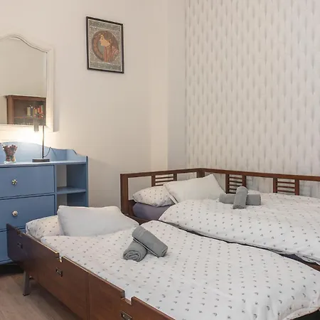 Bonito Y Espacioso Piso En Bilbao. Centro * ビルバオ