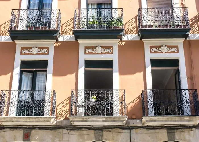 Apartment Bonito Y Espacioso Piso En Bilbao. Centro *