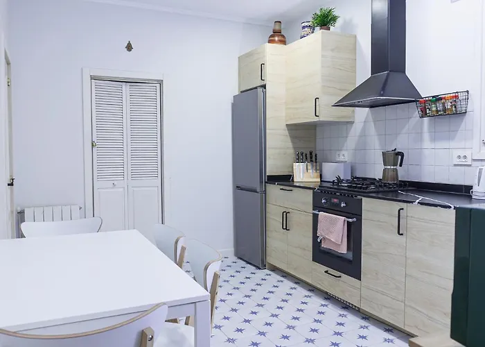 Apartment Bonito Y Espacioso Piso En Bilbao. Centro *