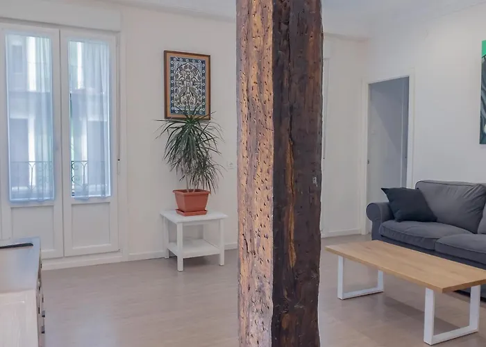 Bonito Y Espacioso Piso En Bilbao. Centro Appartement